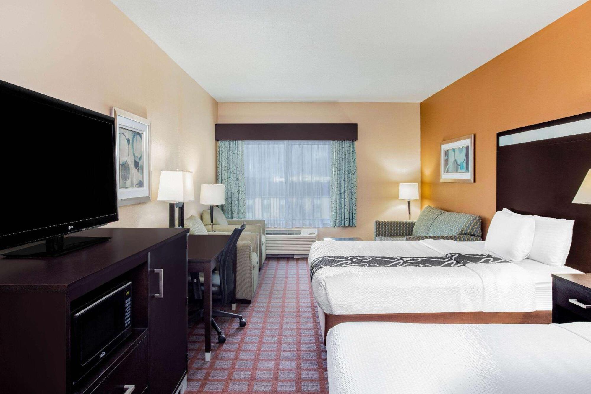 La Quinta By Wyndham Indianapolis Airport Plainfield Hotel Exterior photo
